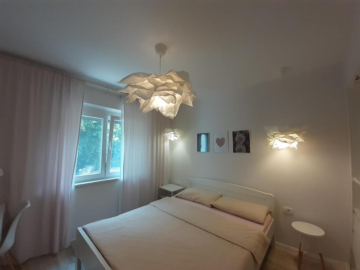 Apartment Vesel Малинска Экстерьер фото